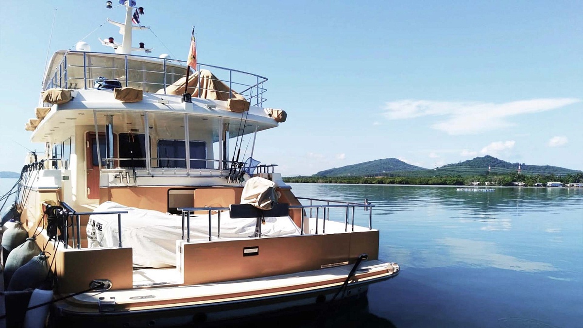 Аренда траулерной яхты Selene 80 Ocean Explorer на Пхукете, морская рыбалка